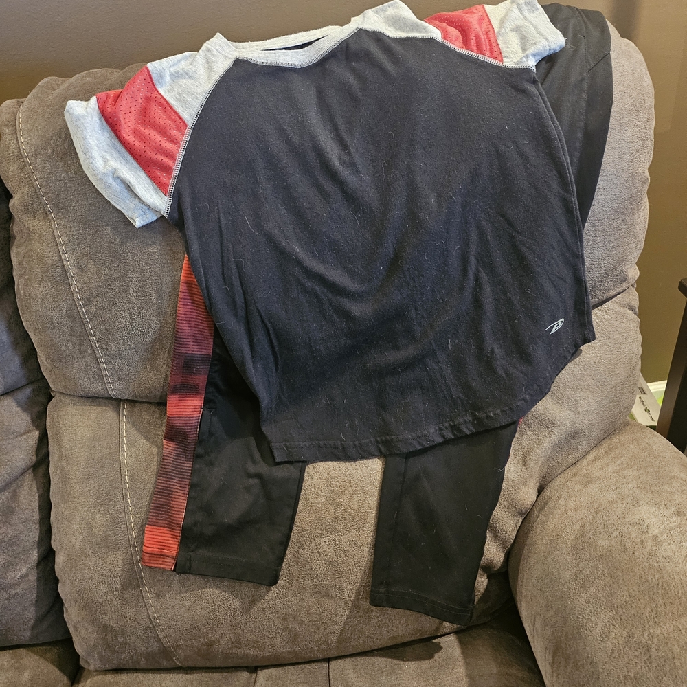Pro Player Black and Gray Top And Pants - Size 10/12
